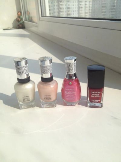 Лот: 7877646. Фото: 1. лаки sally hansen одним лотом. Лак для ногтей