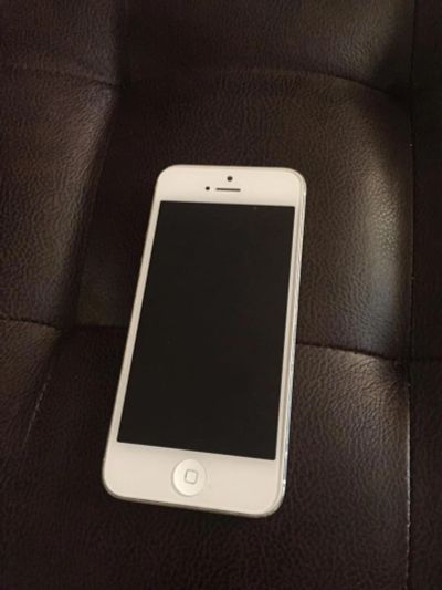 Лот: 7527946. Фото: 1. iPhone 5. Смартфоны