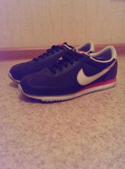 Лот: 5708572. Фото: 1. Кроссовки Nike. Кеды, кроссовки, слипоны