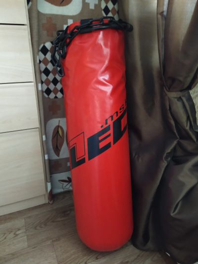 Лот: 16833853. Фото: 1. Боксёрская груша Leco pro 30кг. Груши, мешки