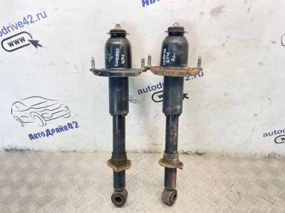 Лот: 25513114. Фото: 1. амортизаторы toyota Corolla ZZE120. Двигатель и элементы двигателя