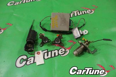 Лот: 10597992. Фото: 1. замки комплект toyota mark ii... Салон
