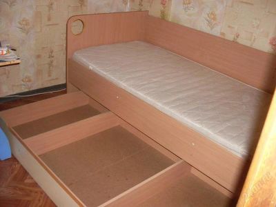 Лот: 2104303. Фото: 1. кровать из бука взрослая. Кровати