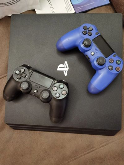 Лот: 17977198. Фото: 1. Sony playstation 4 pro. Аксессуары для игровых приставок, консолей, геймпады