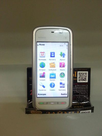 Лот: 3993545. Фото: 1. Nokia 5230. Кнопочные мобильные телефоны