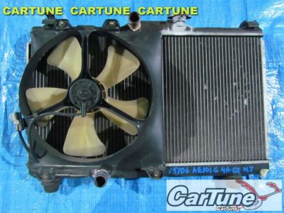 Лот: 10586373. Фото: 1. радиатор двс toyota corolla AE101... Двигатель и элементы двигателя