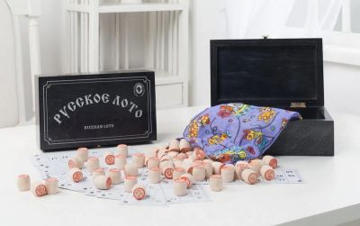 Лот: 22356653. Фото: 1. Русское лото в деревянной шкатулке... Шахматы, шашки, нарды