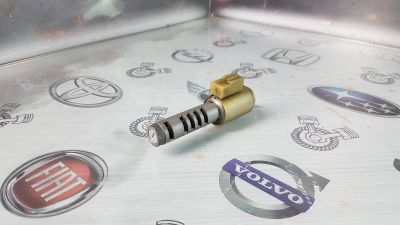 Лот: 23585345. Фото: 1. Соленоид АКПП Toyota Carina 7A-FE... Трансмиссия