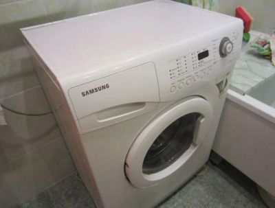 Лот: 6888502. Фото: 1. Стиральная машинка Samsung WF6450N7W. Стиральные машины