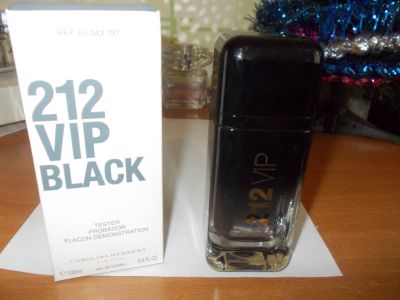 Лот: 12775982. Фото: 1. 212 VIP Black от Carolina Herrera... Мужская парфюмерия