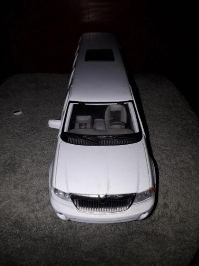 Лот: 15029689. Фото: 1. Моделька машинки " Lincoln navigator... Машины и техника
