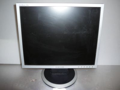 Лот: 19492218. Фото: 1. Монитор 19' Samsung SyncMaster... ЖК-мониторы