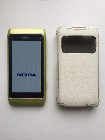 Лот: 15822588. Фото: 1. Телефон Nokia n8 в отличном состоянии... Смартфоны