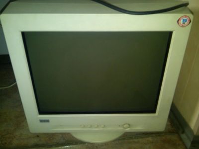 Лот: 7700291. Фото: 1. Монитор CTX EX700F. ЭЛТ-мониторы