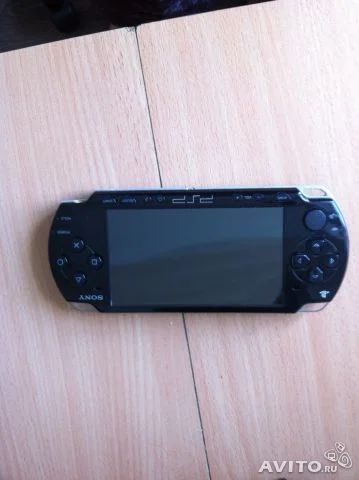 Лот: 3605240. Фото: 1. Sony Playstation Portable Slim. Игровые приставки, консоли