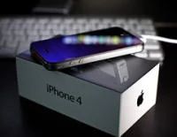 Лот: 3988039. Фото: 1. Apple 4 состояние нового 8гиг. Смартфоны
