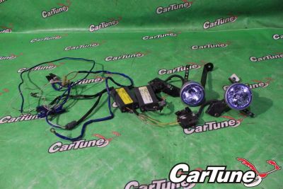 Лот: 10604958. Фото: 1. туманка toyota mark ii blit JZX110... Оптика и освещение