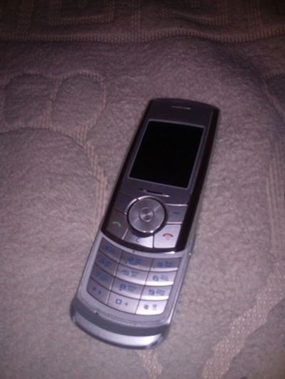 Лот: 12682560. Фото: 1. Телефон samsung. Кнопочные мобильные телефоны