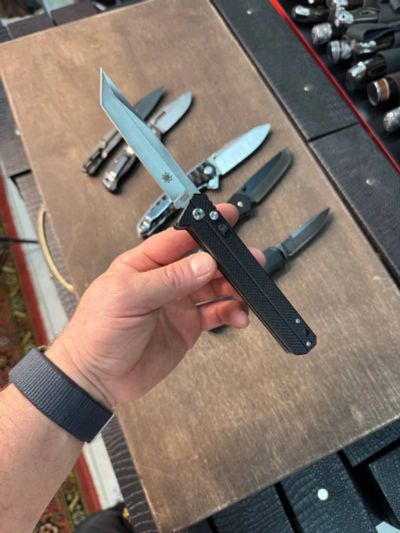 Лот: 25348868. Фото: 1. Нож складной Spyderco. Ножи, топоры