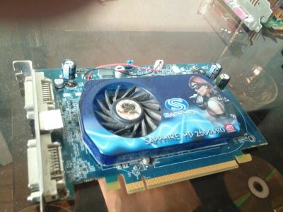 Лот: 5490002. Фото: 1. radeon HD2600. Видеокарты