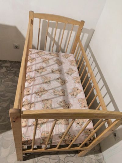 Лот: 16135087. Фото: 1. детская кровать с механизмом качания... Детские кровати и кроватки