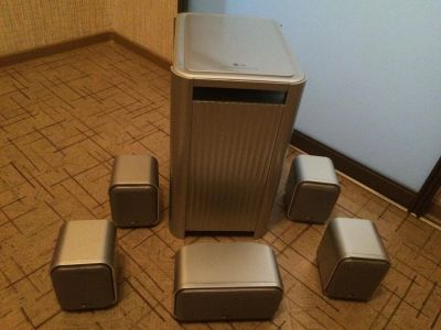 Лот: 9622552. Фото: 1. Домашний кинотеатр 5.1 LG LHS-T1000W. Домашние кинотеатры