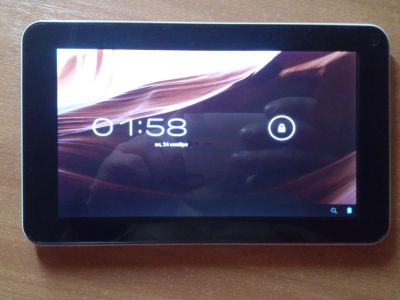 Лот: 3996040. Фото: 1. Планшет DNS AirTab E76 8Gb White. Планшеты