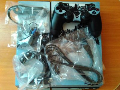 Лот: 6626093. Фото: 1. Ps4. Игровые приставки, консоли