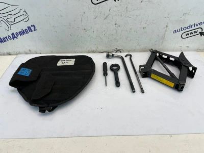 Лот: 24939005. Фото: 1. домкрат Hyundai Solaris RB. Двигатель и элементы двигателя