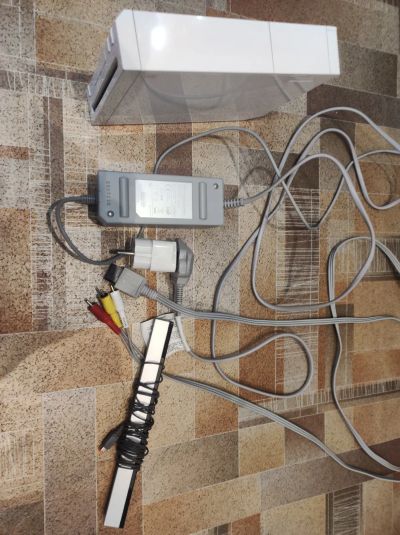 Лот: 25118035. Фото: 1. Nintendo Wii. Игровые приставки, консоли