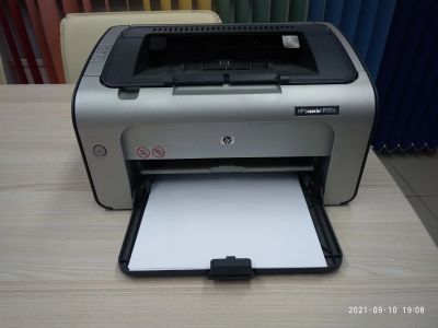 Лот: 18060349. Фото: 1. HP LaserJet P1006. Лазерные принтеры