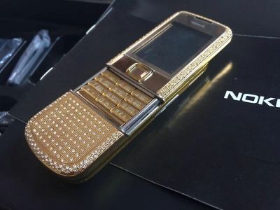 Лот: 7453066. Фото: 1. Nokia 8800 Arte Diamand с камнями... Кнопочные мобильные телефоны