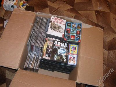 Лот: 225324. Фото: 1. Коробка CD\DVD дисков. Красноярск