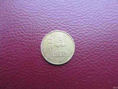 Лот: 15890250. Фото: 1. 10 вон, Южная Корея 1979 г. Азия