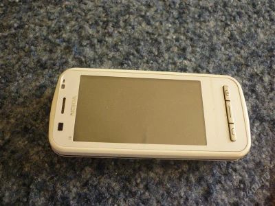 Лот: 2428586. Фото: 1. nokia c 6 белый. Смартфоны