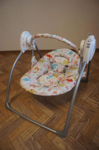 Лот: 7298465. Фото: 1. качелька детская GEOBY usa ( качели... Ходунки, прыгунки, качели