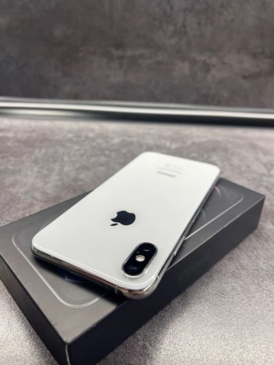 Лот: 20240284. Фото: 1. iPhone Xs 256Gb White. Face ID... Смартфоны