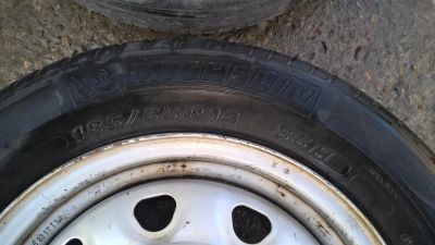 Лот: 6009908. Фото: 1. 2 колеса michlin 185/65r14. Колпаки