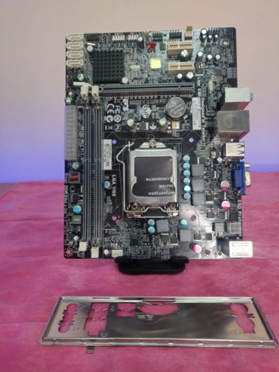 Лот: 23538296. Фото: 1. Мат. плата ECS H61H2-M12/LGA1155... Материнские платы