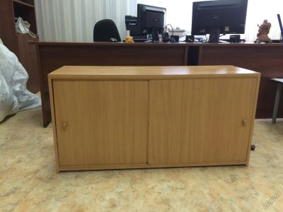 Лот: 5745464. Фото: 1. Тумба под оргтехнику. Другое (офисная мебель и домашние кабинеты)