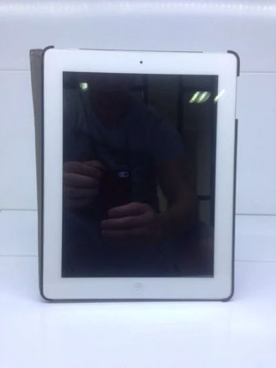 Лот: 7747153. Фото: 1. Планшет Ipad 2. Планшеты