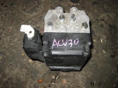Лот: 20903132. Фото: 1. Блок abs Toyota Camry ACV30 2AZ-FE... Двигатель и элементы двигателя