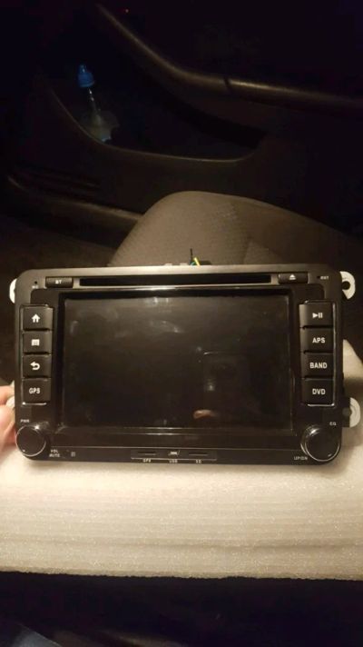 Лот: 11079740. Фото: 1. Штатное головное устройство wolksvagen. Автомагнитолы