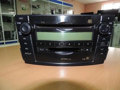 Лот: 8809607. Фото: 1. Штатная магнитола Toyota Caldina. Автомагнитолы