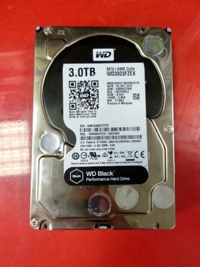 Лот: 13483293. Фото: 1. 3TB Western Digital WD3003FZEX... Жёсткие диски (HDD)