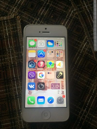 Лот: 6356832. Фото: 1. iphone 5 16gb белый. Смартфоны