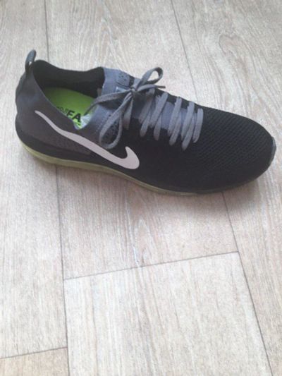 Лот: 14315485. Фото: 1. Кроссовки Nike. Кеды, кроссовки, слипоны