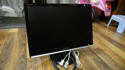 Лот: 6875241. Фото: 1. Ж/К Монитор Samsung SyncMaster... ЖК-мониторы