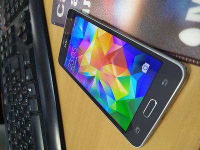 Лот: 16770542. Фото: 1. Смартфон samsung galaxy grand... Смартфоны