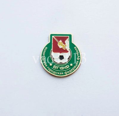 Лот: 11046868. Фото: 1. Футбол-значок Федерация футбола... Сувенирные